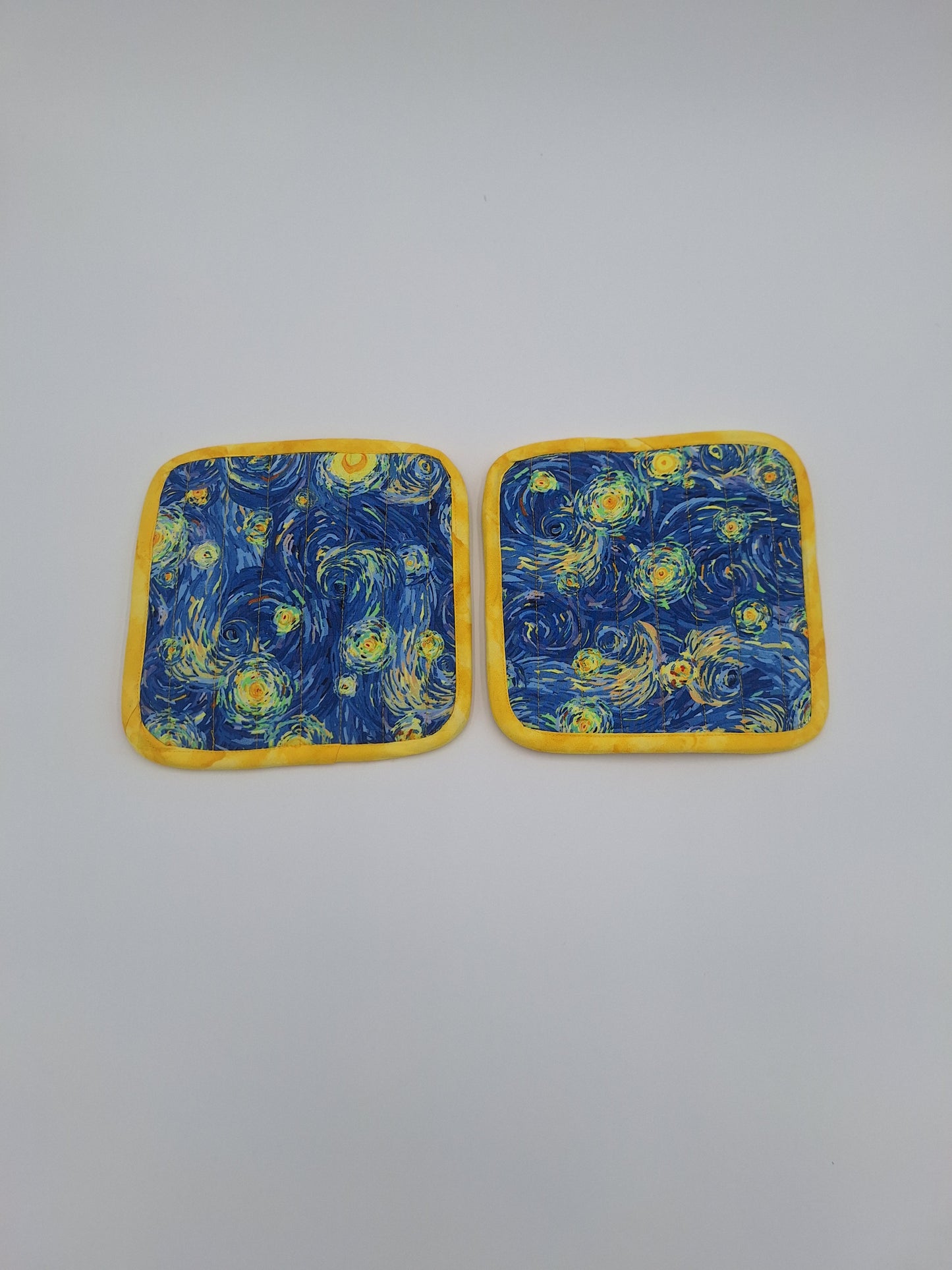 Square Pot Holders with Hand Pockets