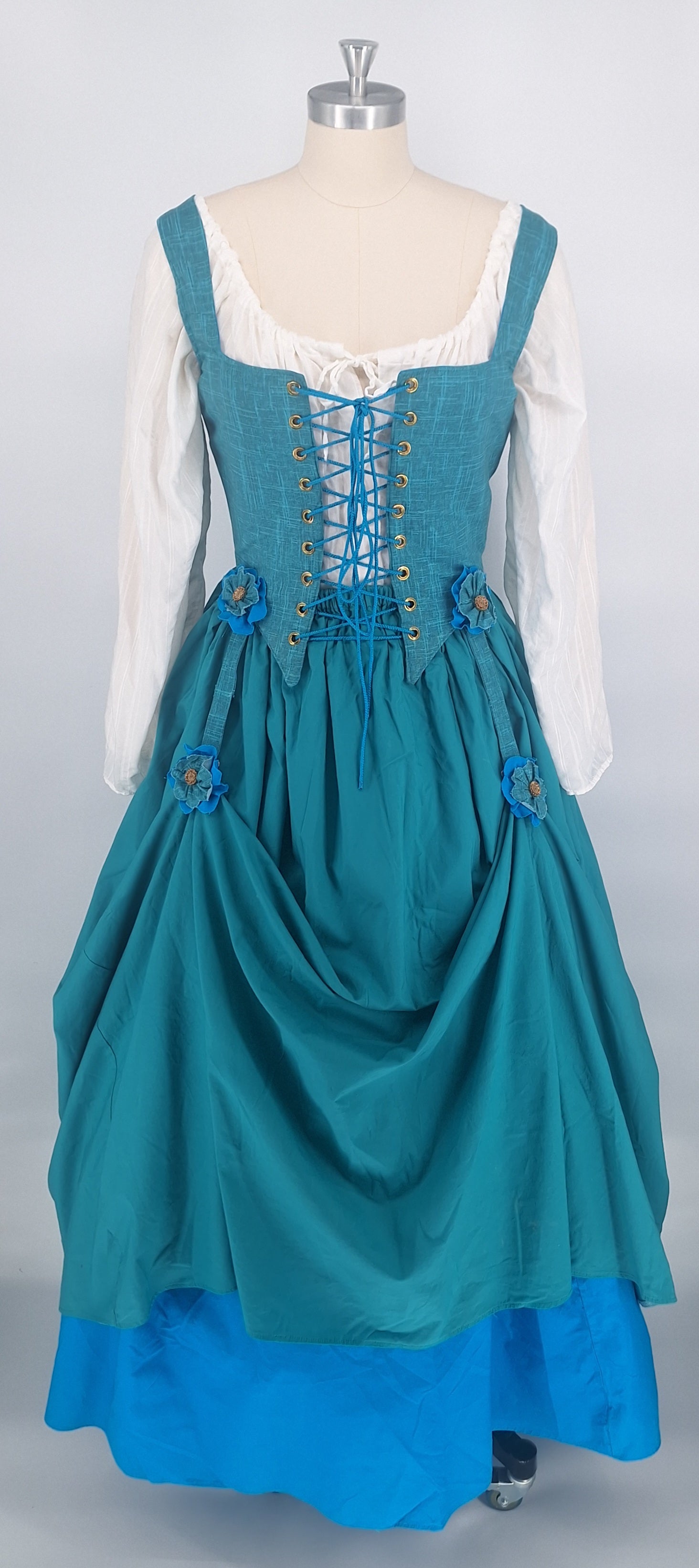 Renaissance Faire / Fantasy Maiden 1 – Elle L Silks Renaissance Faire / Fantasy Maiden 1 – Elle L Silks