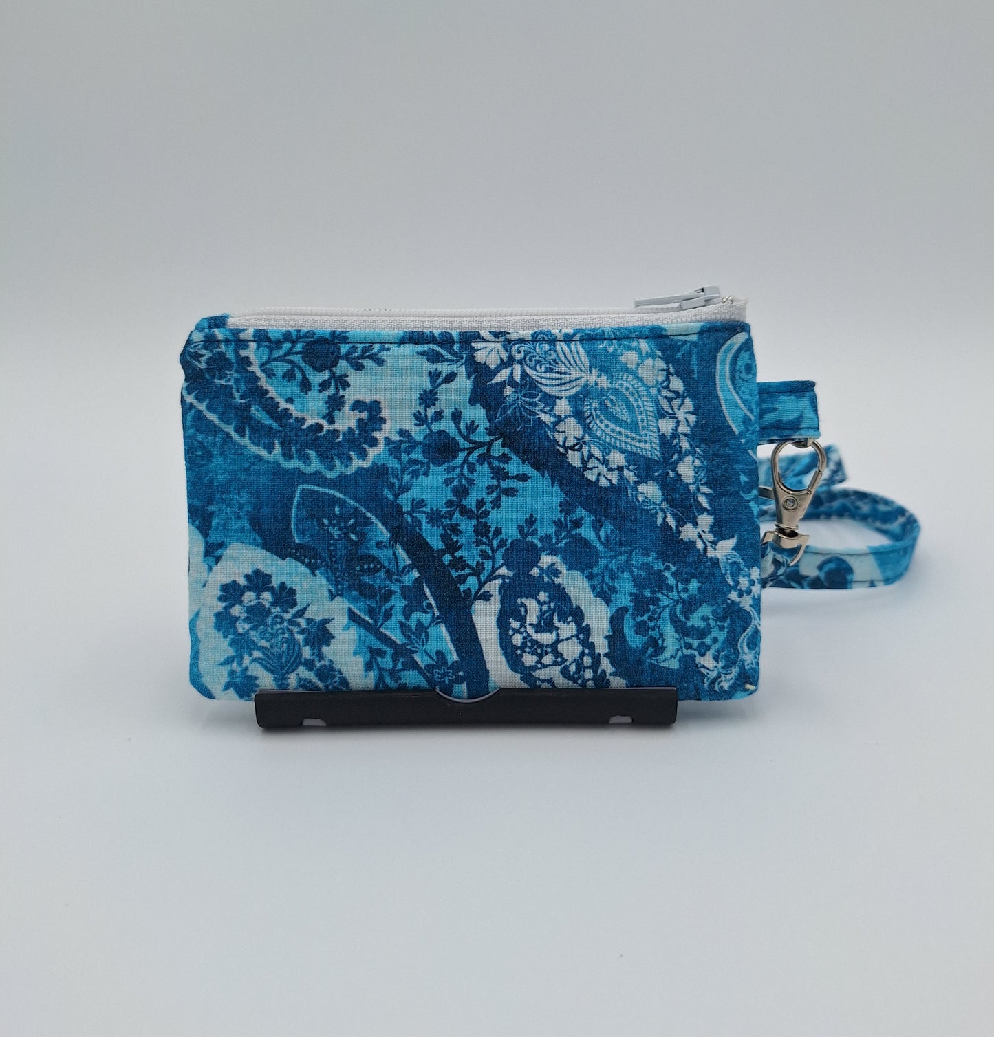Charlotte Lanyard Wallet